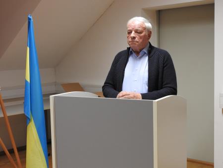 Župan Cerkelj Franc Čebulj je izrekel pohvalo in čestitke vsem gasilcem GZ Cerklje